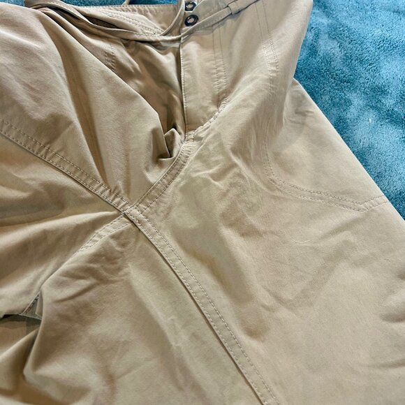 Mountain Hardware Hiking/Camping Pants Khaki 12 / 44 NWOT - Picture 8 of 12